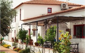 Viva! Farmhouse